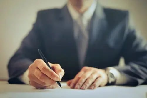 New to Sponsorships? Read This Before Signing Your Contract