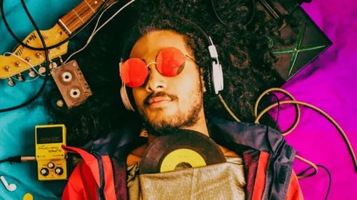 A Complete Guide to Musical Contracts   
