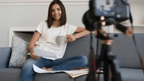 3 Things Digital Creators Need to Know About Contracts