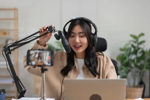 The Best Microphones for Content Creators in 2025 