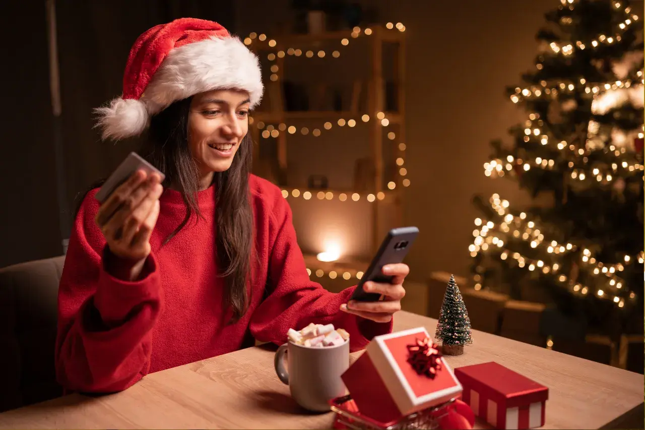 Why the Holidays Are the Best Time to Plan Your Year as a Creative 